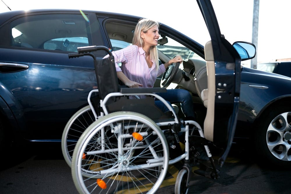 Women tests different wheelchair converted vehicles and converted cars for usability